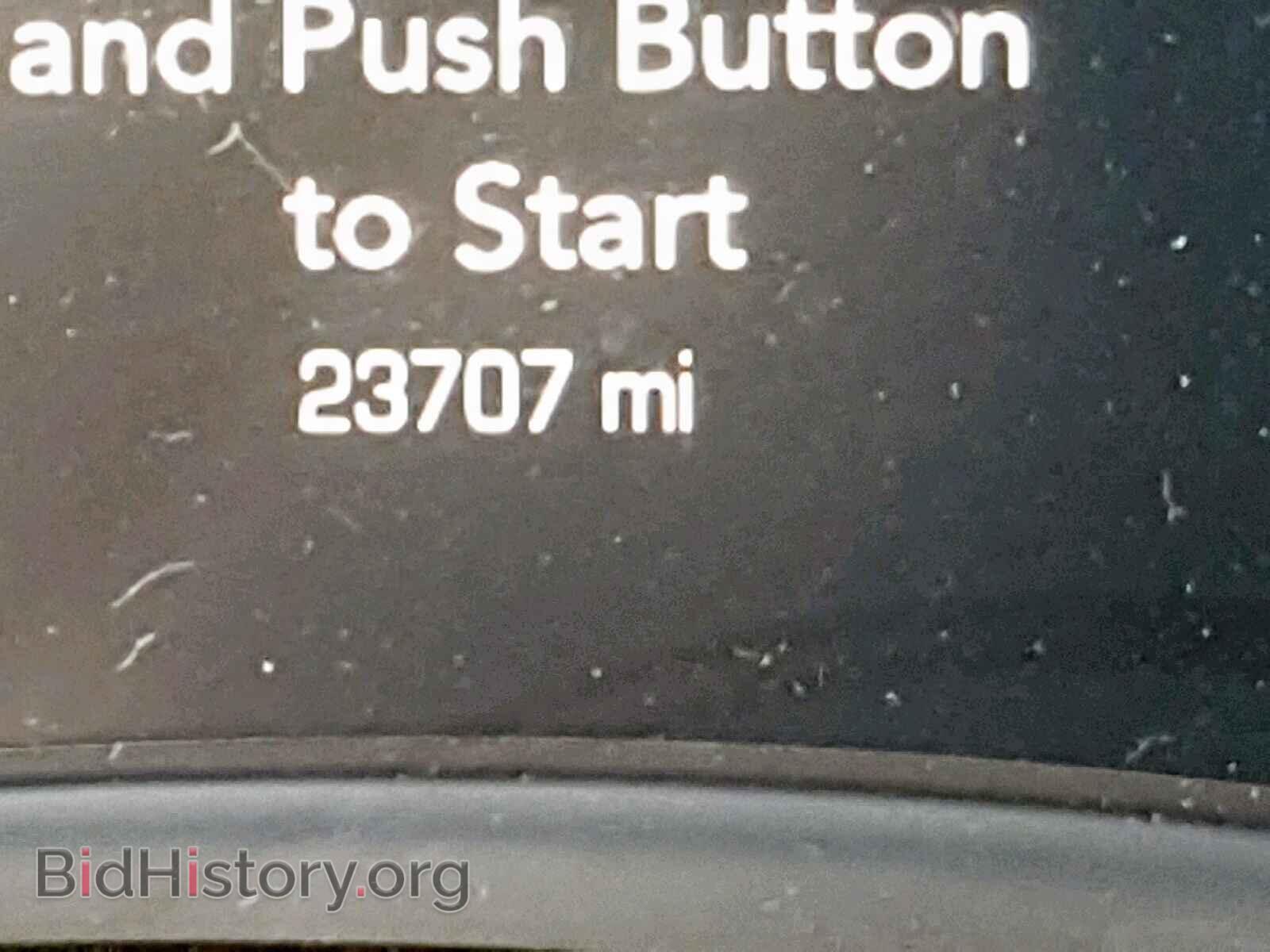 2015 CHRYSLER 300 - VIN: 2C3CCABG2FH803132 - Фото 8