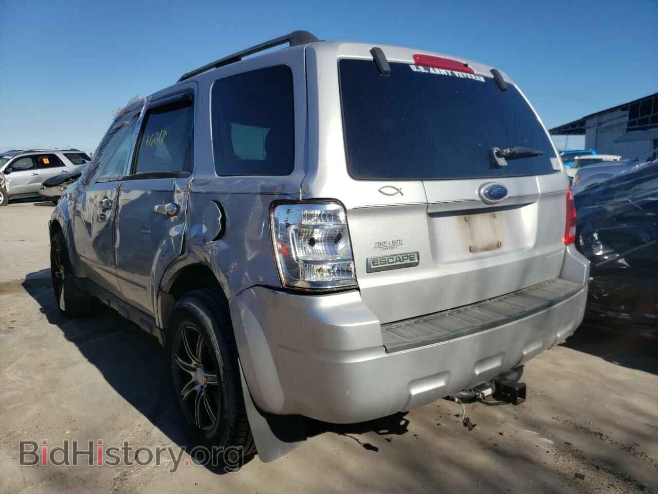 2009 FORD ESCAPE - VIN: 1FMCU03749KD00423 - Фото 3