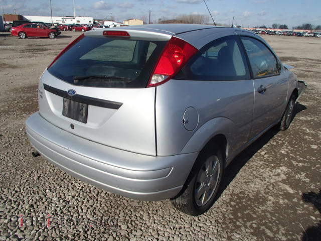 2007 FORD FOCUS - VIN: 1FAFP31N67W172998 - Фото 4