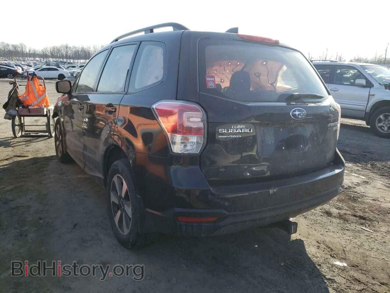2017 SUBARU FORESTER - VIN: JF2SJABC1HH476565 - Фото 3