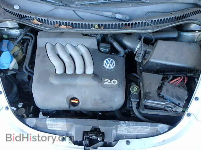 2000 VOLKSWAGEN BEETLE - VIN: 3VWCA21C9YM444692 - Фото 7