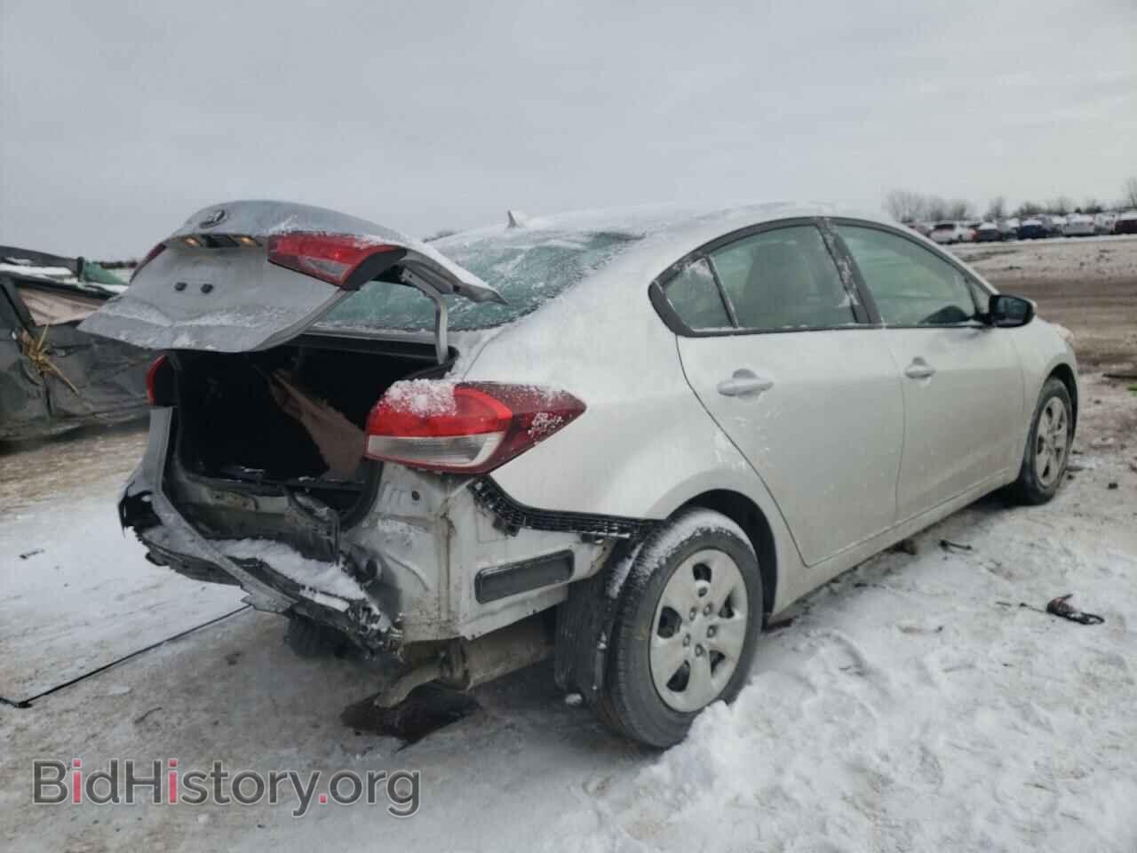 2017 KIA FORTE - VIN: 3KPFL4A78HE109314 - Фото 4