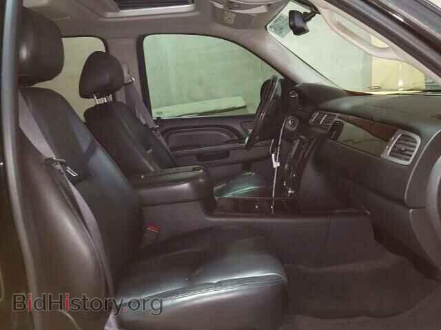 2011 GMC YUKON - VIN: 1GKS2EEF0BR208105 - Фото 5
