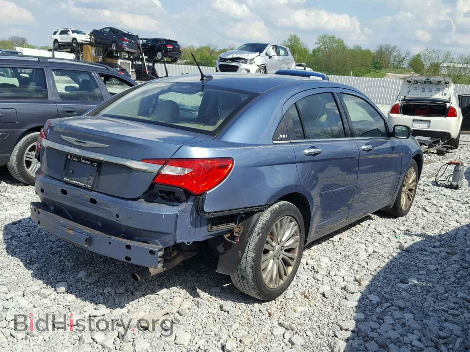 2011 CHRYSLER 200 - VIN: 1C3BC2FB9BN598202 - Фото 4