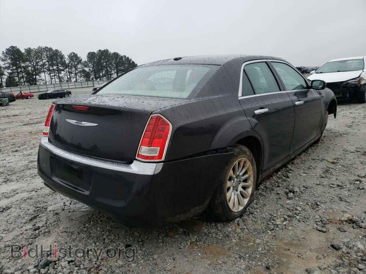 2013 CHRYSLER 300 - VIN: 2C3CCAAG6DH572928 - Фото 4