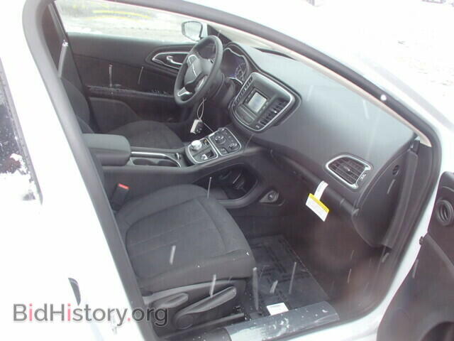 2015 CHRYSLER 200 - VIN: 1C3CCCAB4FN582626 - Фото 5