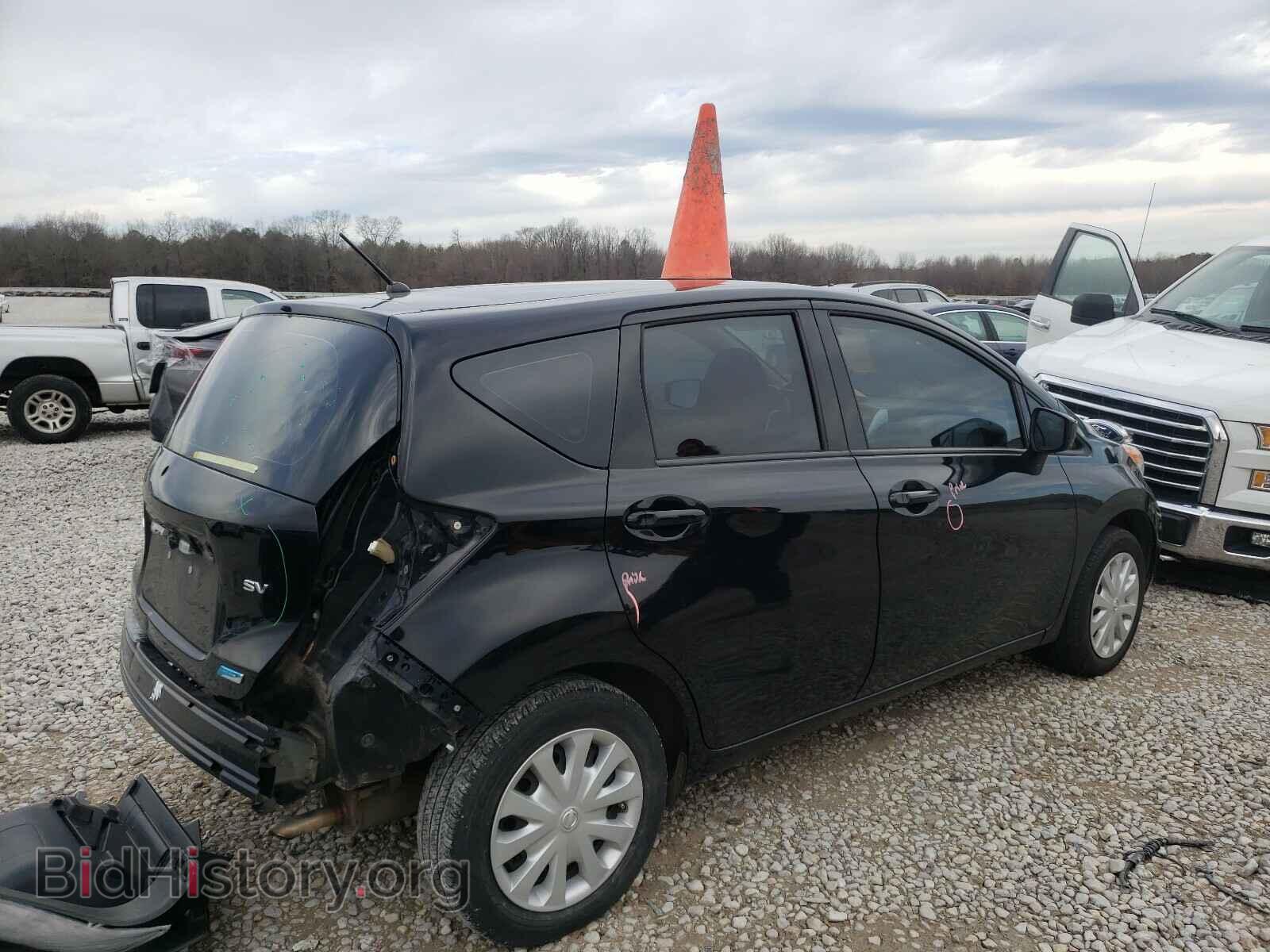 2015 NISSAN VERSA - VIN: 3N1CE2CP8FL355046 - Photo 4