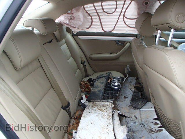 2008 AUDI A4 - VIN: WAUDF78E88A033372 - Фото 6