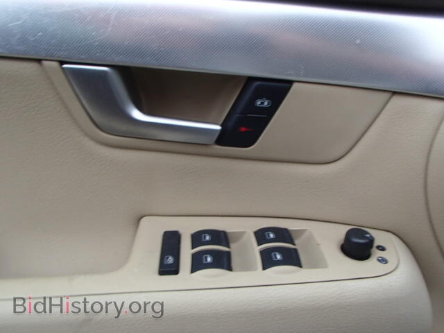 2008 AUDI A4 - VIN: WAUDF78E88A033372 - Фото 9