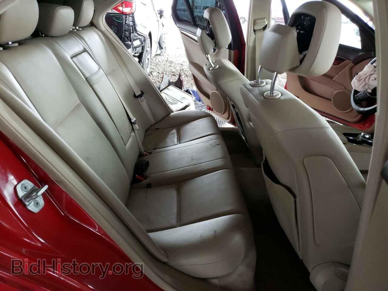 2012 MERCEDES-BENZ C-CLASS - VIN: WDDGF4HB6CA617868 - Фото 6