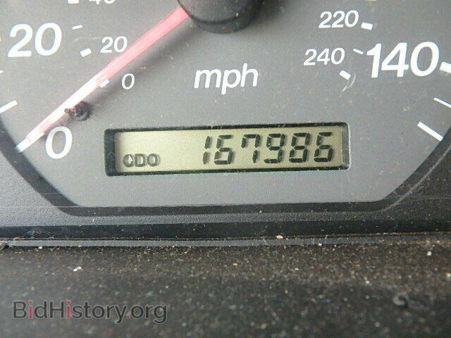 2000 MAZDA 626 - VIN: 1YVGF22C8Y5117544 - Фото 8