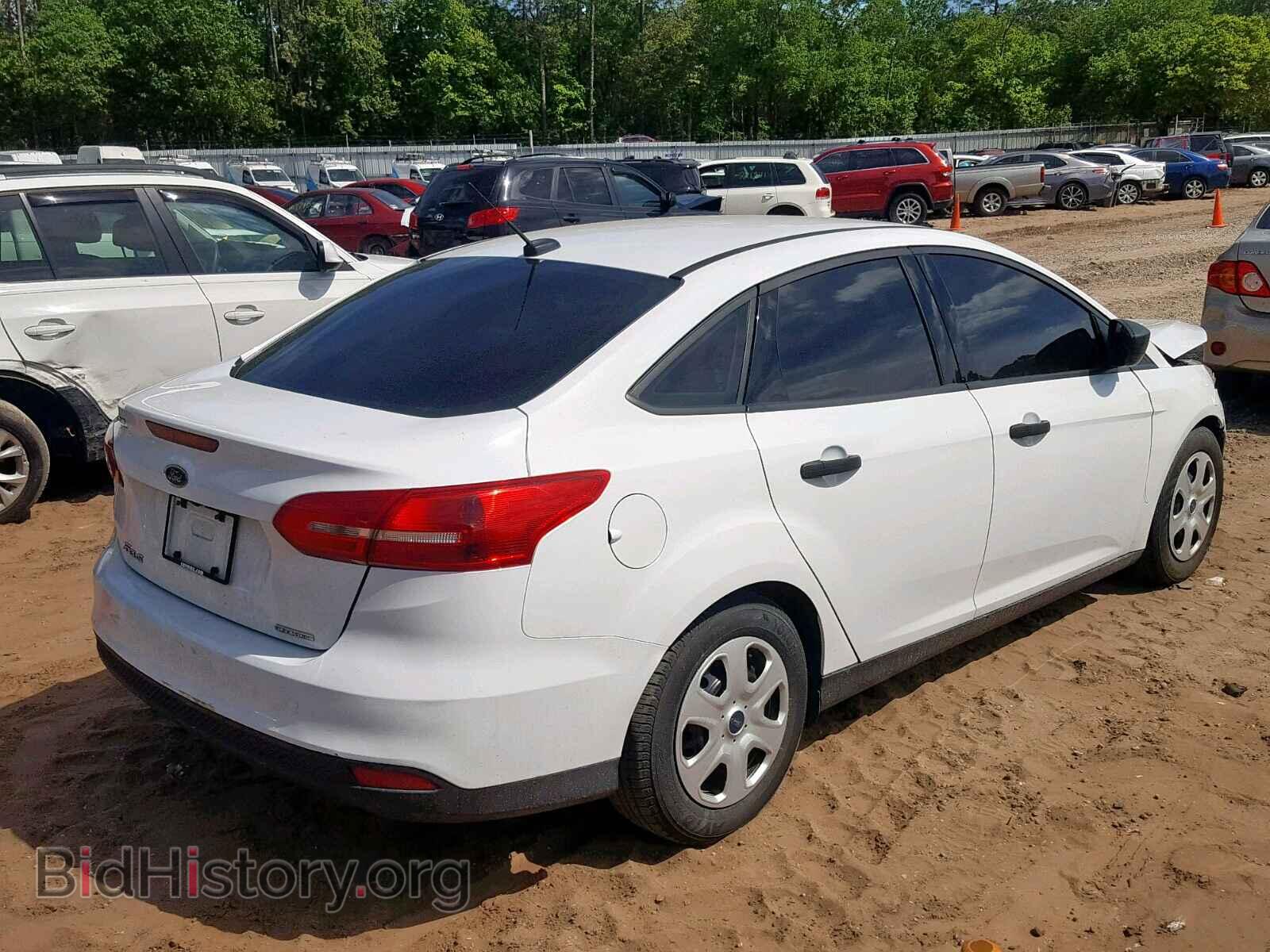2016 FORD FOCUS - VIN: 1FADP3E23GL313891 - Photo 4