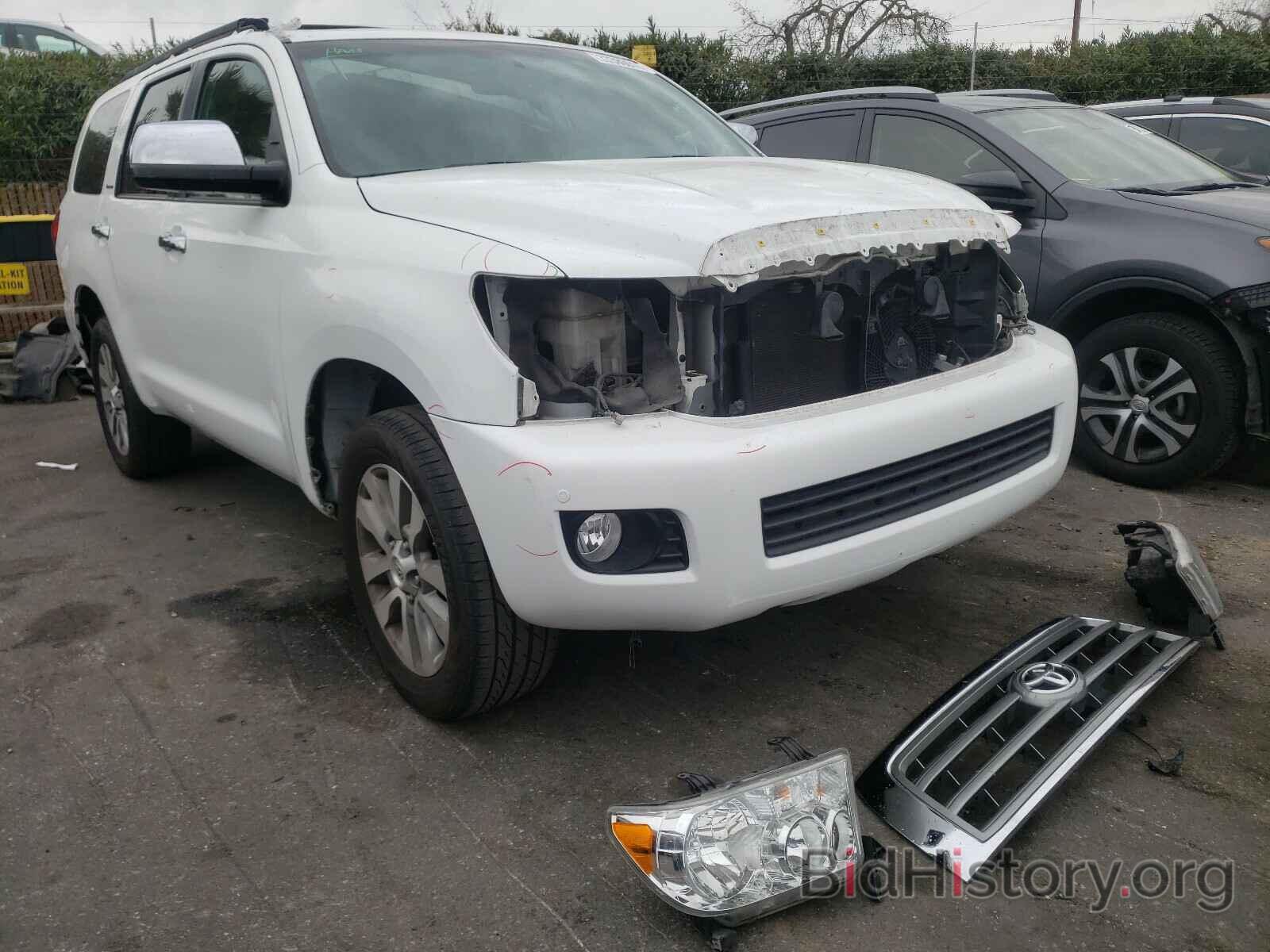 Photo 5TDKY5G13GS066272 - TOYOTA SEQUOIA 2016