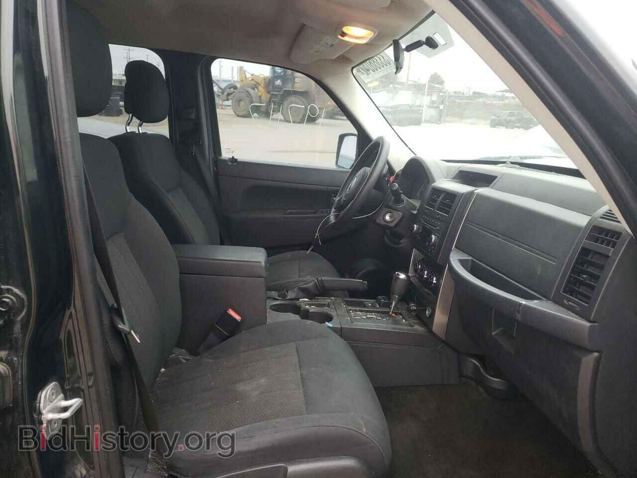 2011 JEEP LIBERTY - VIN: 1J4PN2GK2BW587556 - Фото 5