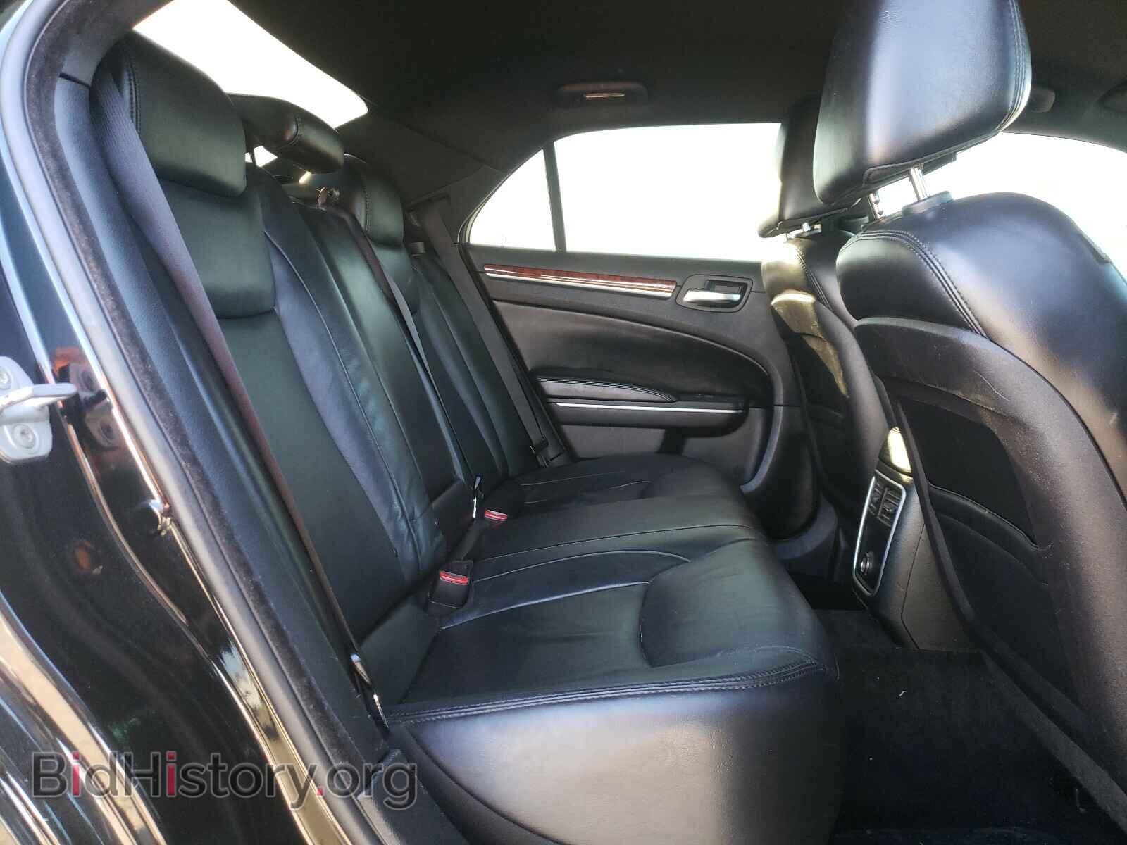 2012 CHRYSLER 300 - VIN: 2C3CCACG2CH251092 - Фото 6