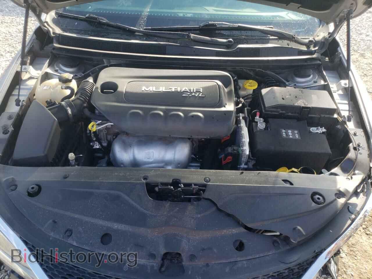 2015 CHRYSLER 200 - VIN: 1C3CCCAB1FN667178 - Фото 7