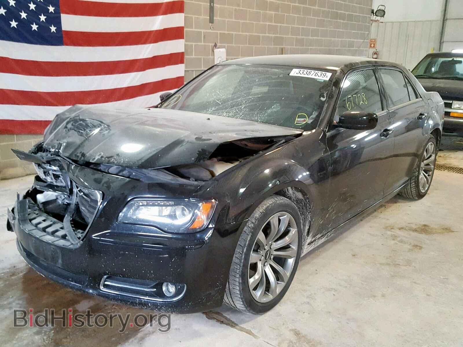 2014 CHRYSLER 300 - VIN: 2C3CCABG0EH373180 - Фото 2