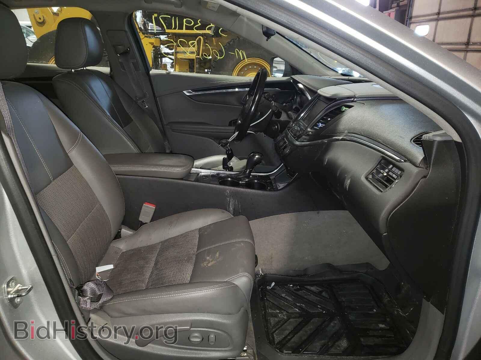 2017 CHEVROLET IMPALA - VIN: 1G1105S37HU145574 - Фото 5