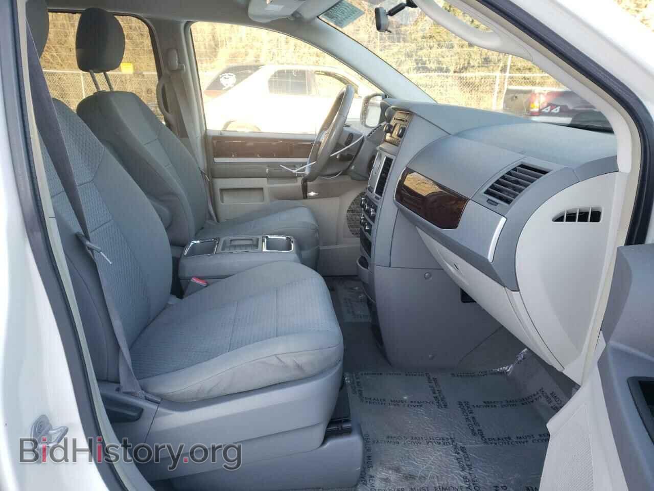 2010 CHRYSLER MINIVAN - VIN: 2A4RR5D10AR110349 - Фото 5