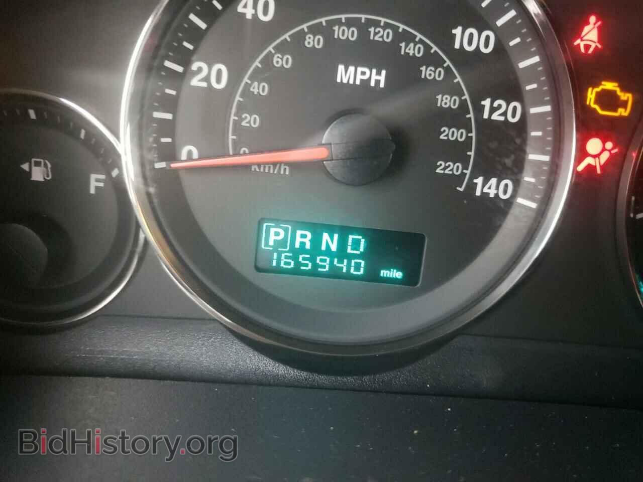 2006 JEEP COMMANDER - VIN: 1J8HG48N76C132873 - Photo 8