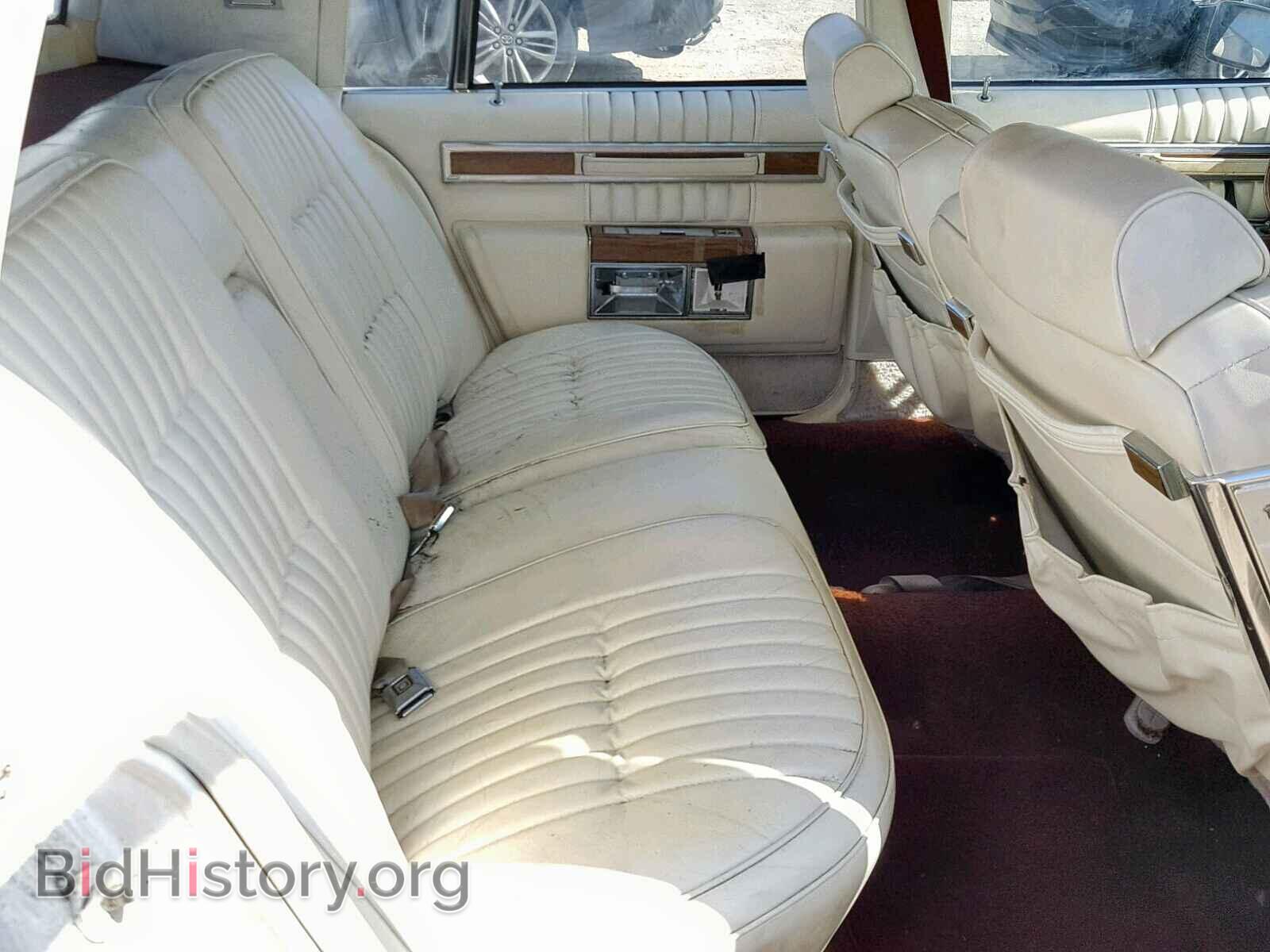 1982 CADILLAC DEVILLE - VIN: 1G6AD6983C9233376 - Фото 6