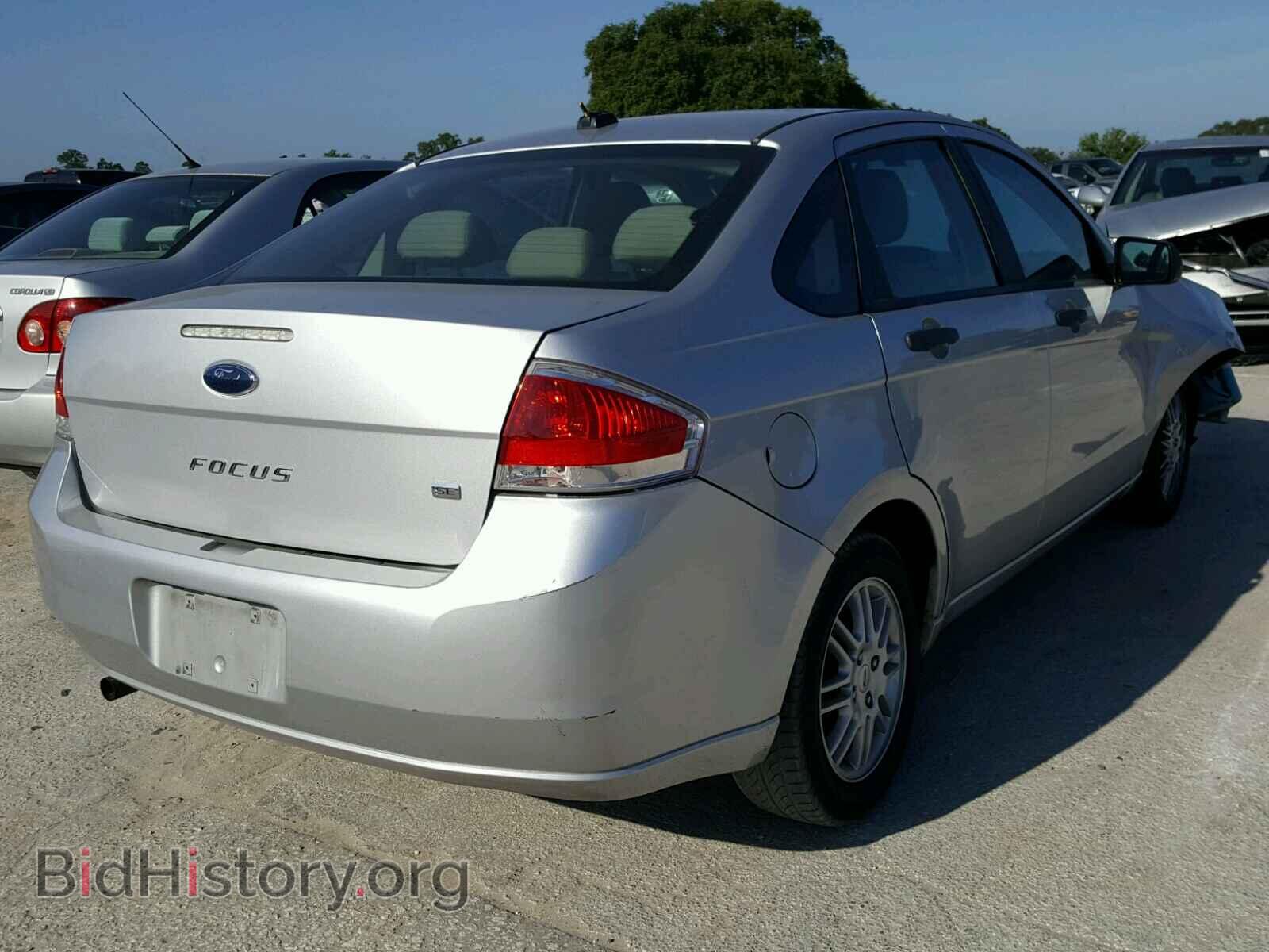 2011 FORD FOCUS - VIN: 1FAHP3FN4BW159726 - Фото 4