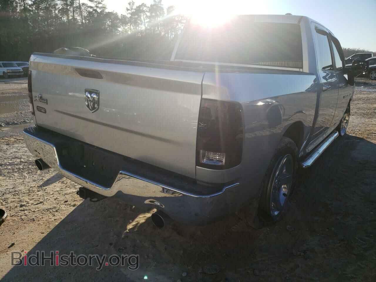 2011 DODGE RAM 1500 - VIN: 1D7RB1CT0BS504980 - Фото 4