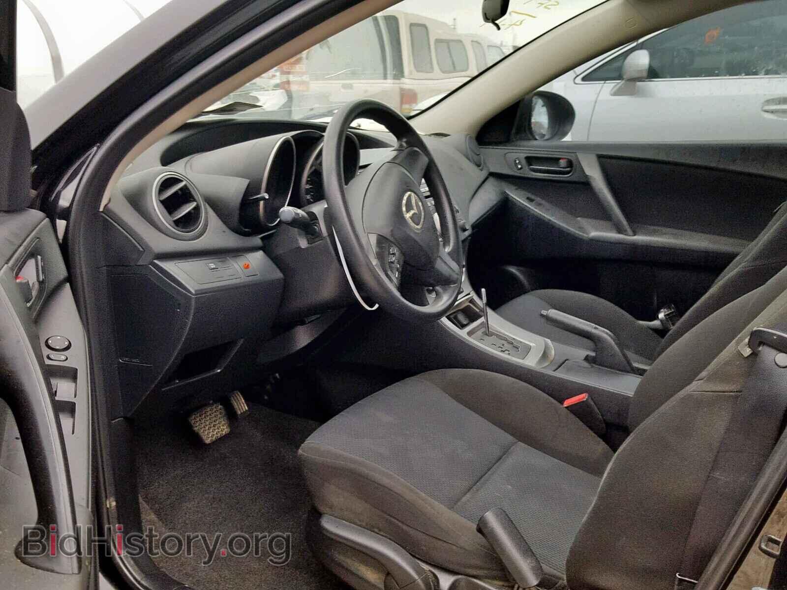 2011 MAZDA 3 - VIN: JM1BL1UF5B1486869 - Фото 9