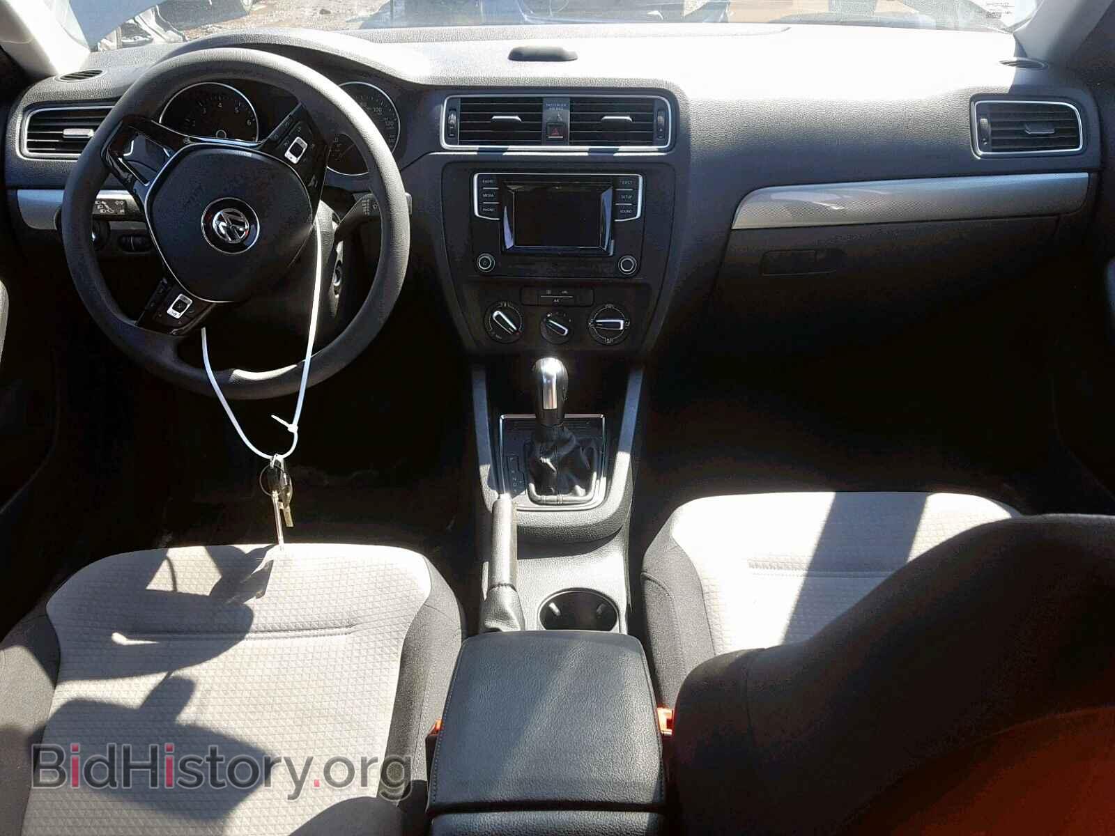 2017 VOLKSWAGEN JETTA - VIN: 3VW2B7AJ2HM313575 - Фото 9