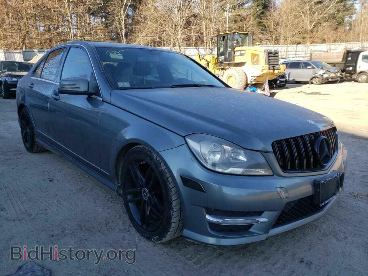 Фотография WDDGF8BBXCR205275 - MERCEDES-BENZ C-CLASS 2012