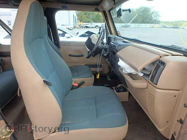 2000 JEEP WRANGLER - VIN: 1J4FA59S2YP700818 - Фото 5
