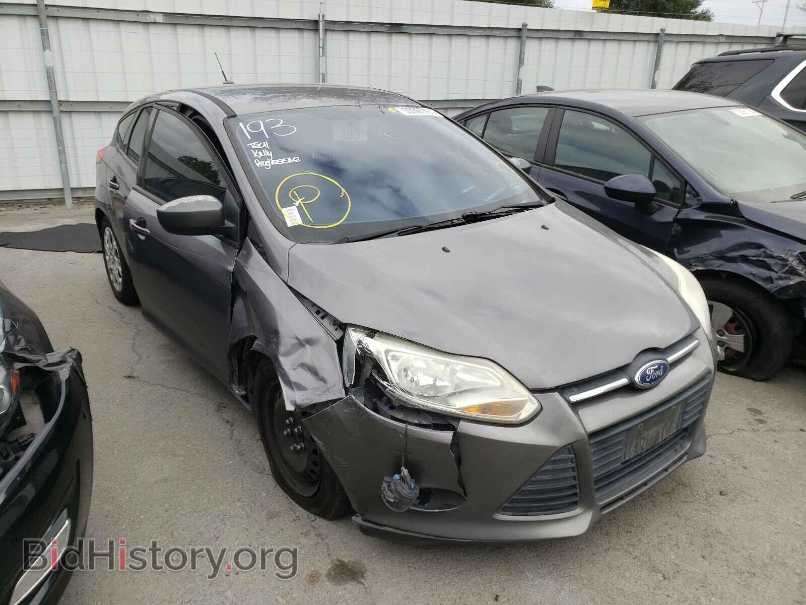 Photo 1FAHP3K2XCL177808 - FORD FOCUS 2012