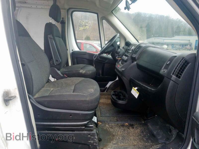 2017 RAM PROMASTER (VIN 3C6TRVDG7HE508290) — фото 5 из 10