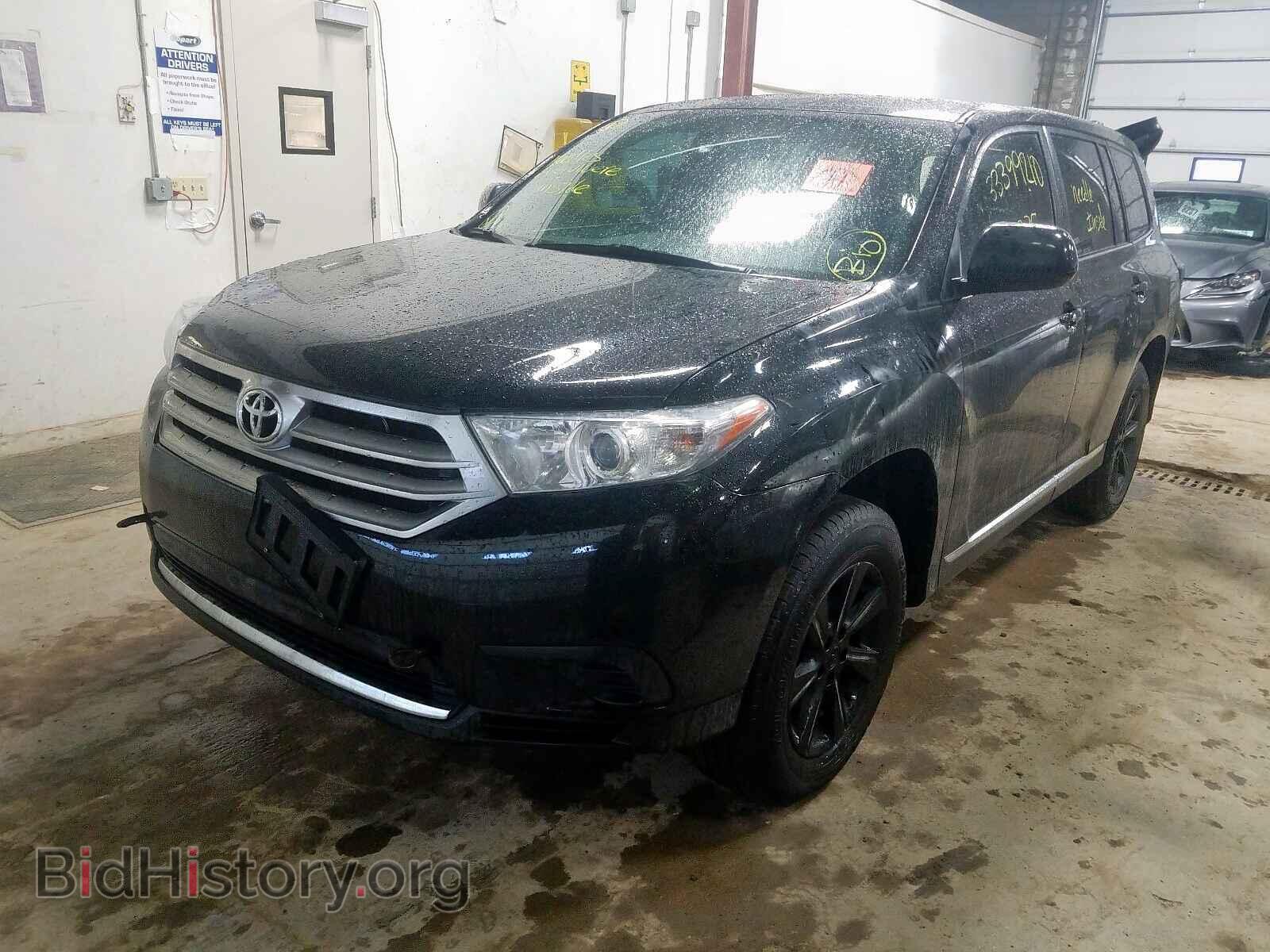 2013 TOYOTA HIGHLANDER - VIN: 5TDBK3EH8DS223988 - Photo 2