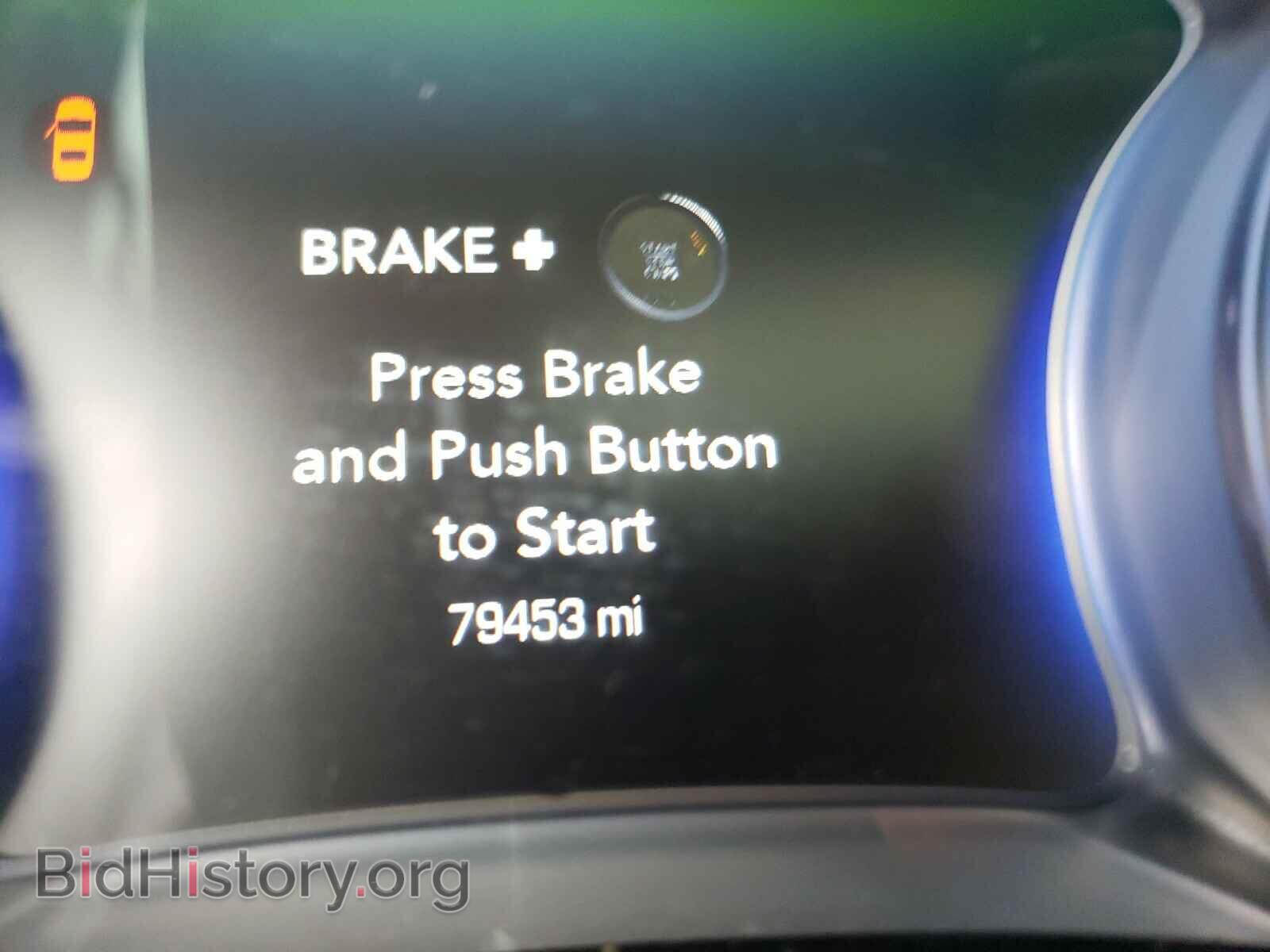2016 CHRYSLER 300 - VIN: 2C3CCAAG5GH141811 - Фото 8