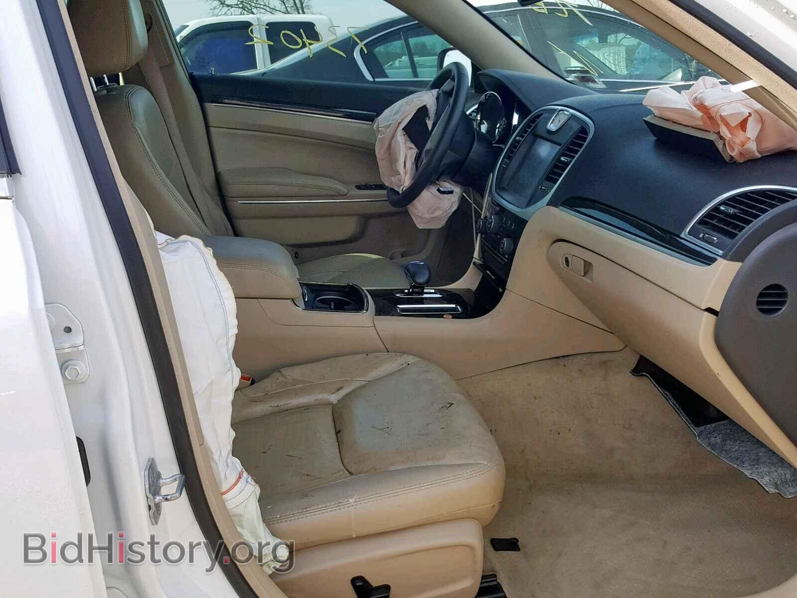 2013 CHRYSLER 300 - VIN: 2C3CCAAG0DH640883 - Фото 5
