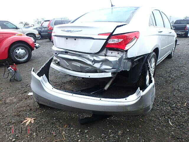 2012 CHRYSLER 200 - VIN: 1C3CCBAB8CN248640 - Фото 4