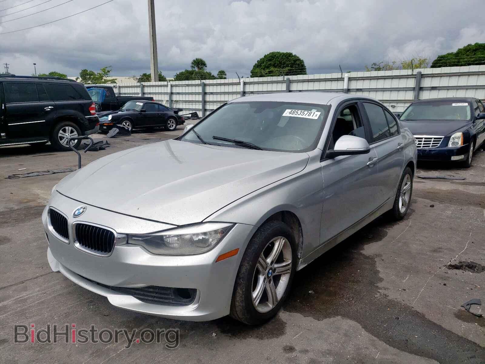 2013 BMW 3 SERIES - VIN: WBA3B1C59DK130340 - Фото 2