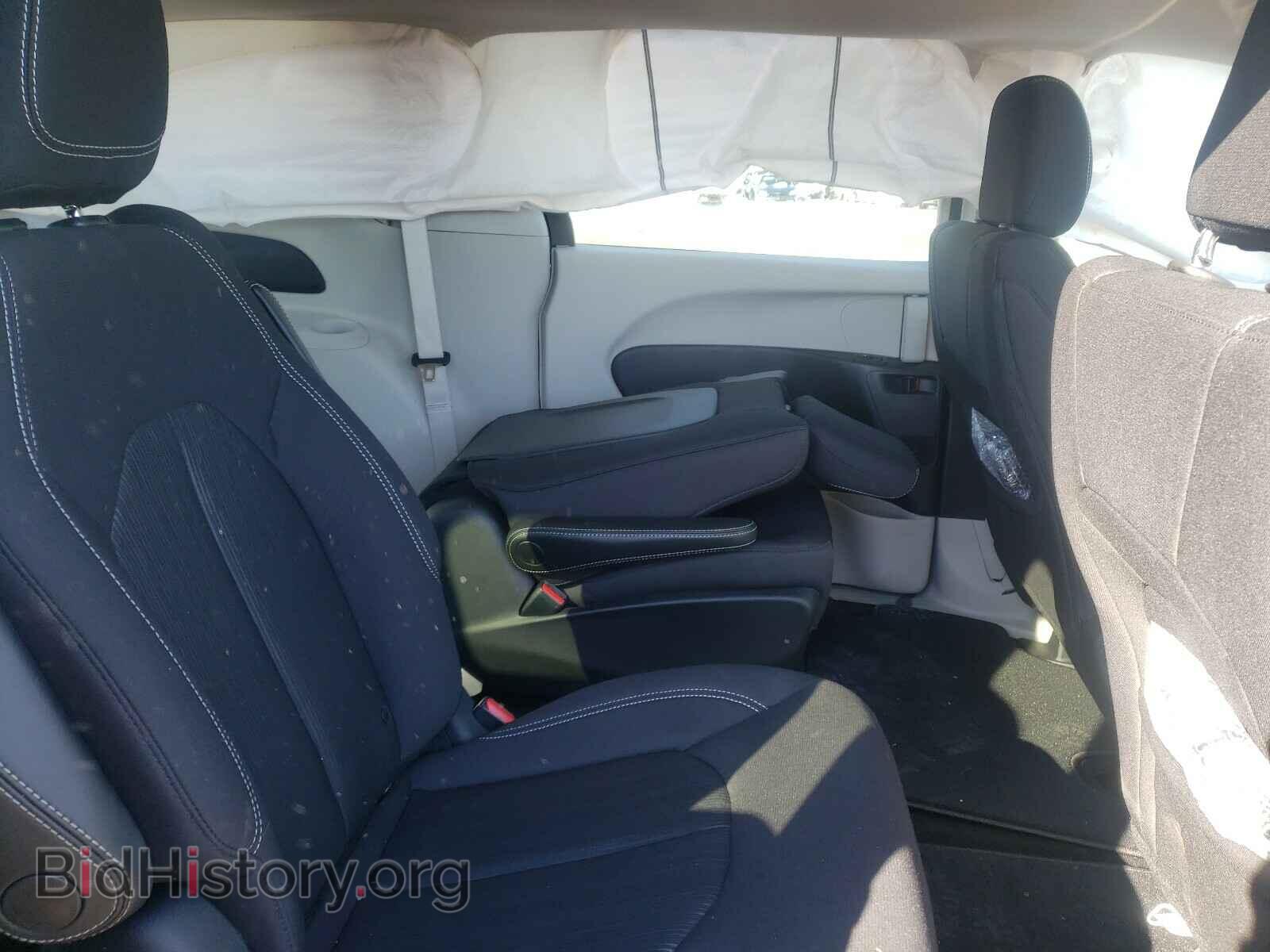 2020 CHRYSLER MINIVAN - VIN: 2C4RC1CG2LR107798 - Фото 6