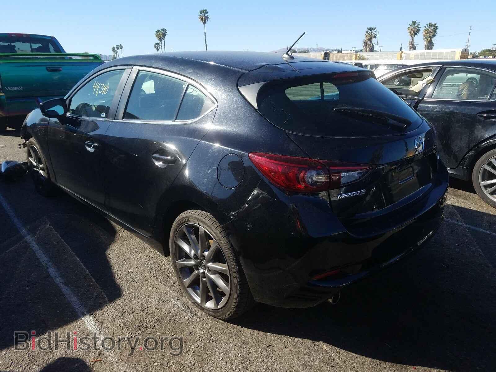2018 MAZDA 3 - VIN: 3MZBN1L31JM209796 - Фото 3