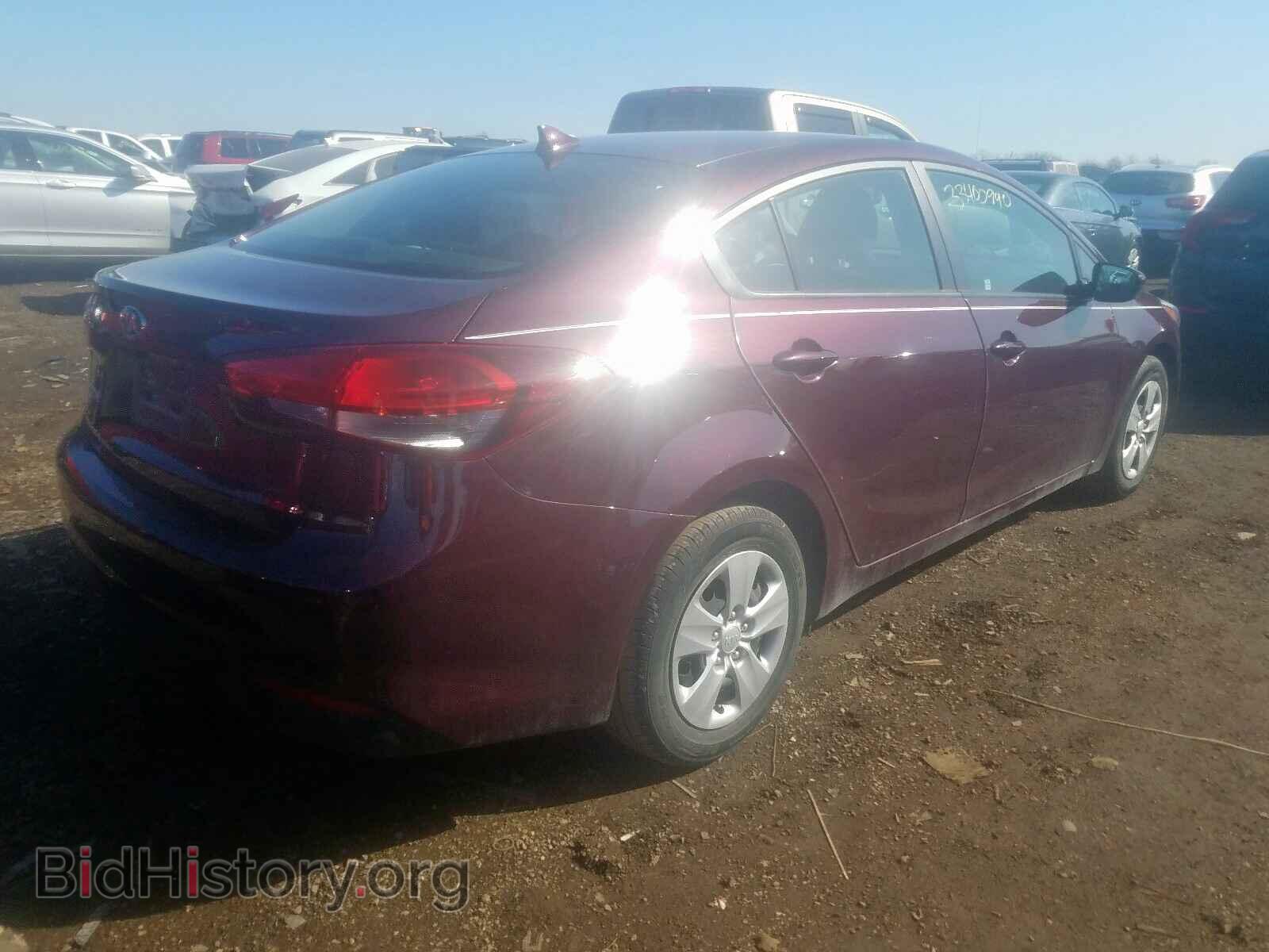 2017 KIA FORTE - VIN: 3KPFK4A78HE048033 - Фото 4