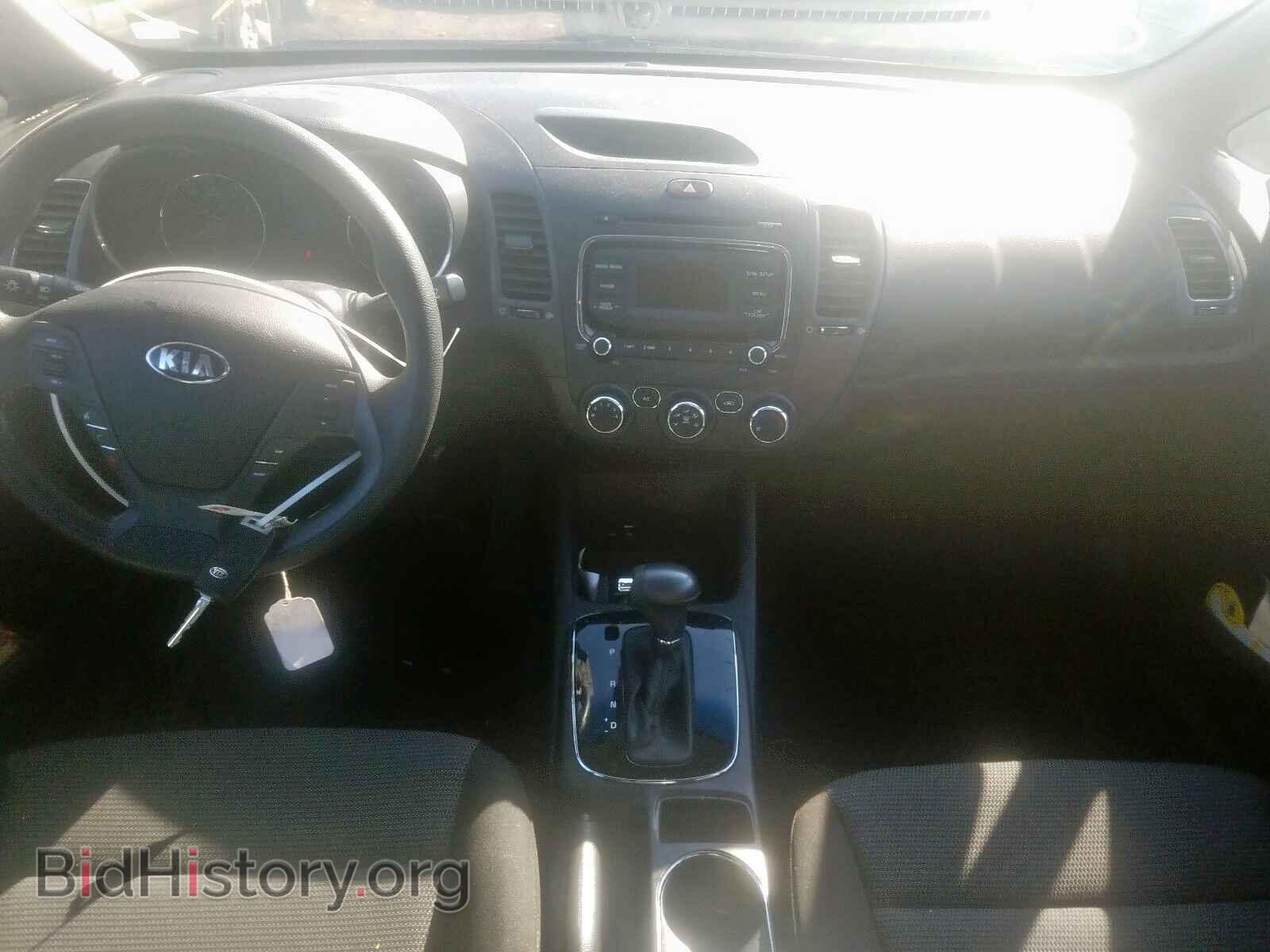2017 KIA FORTE - VIN: 3KPFK4A78HE048033 - Фото 9