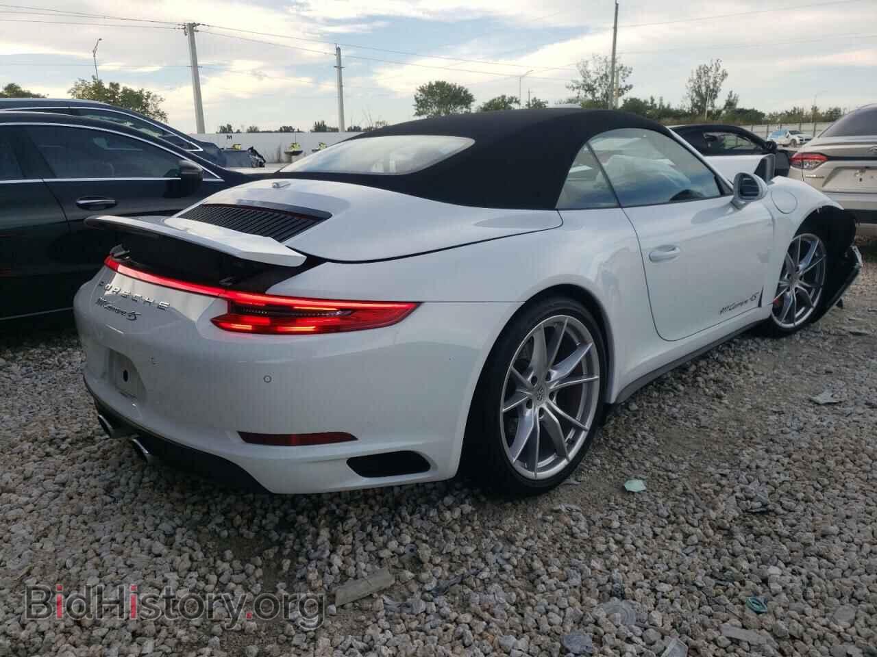 2017 PORSCHE 911 - VIN: WP0CB2A9XHS154943 - Фото 4