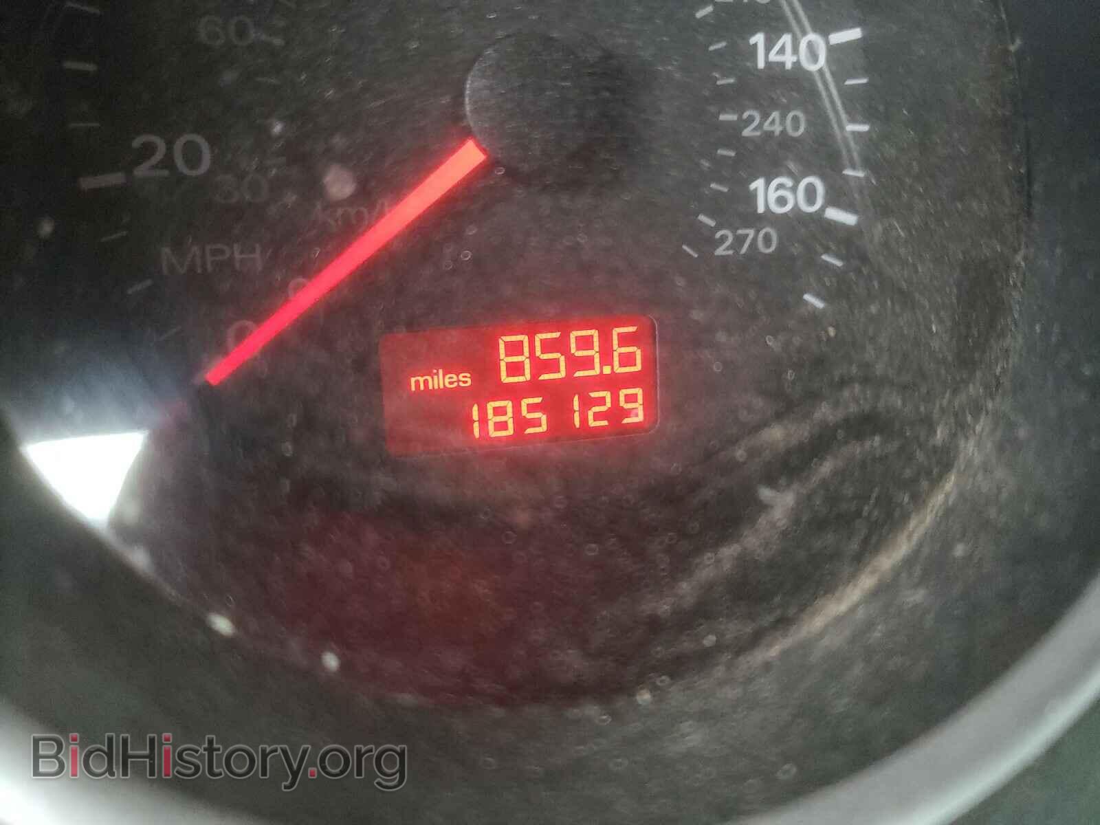 2008 AUDI A4 - VIN: WAUDF48H88K009544 - Фото 8