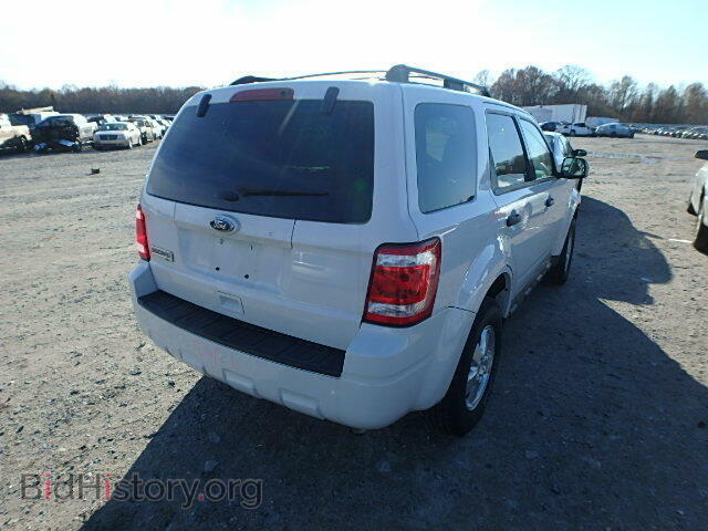 2011 FORD ESCAPE - VIN: 1FMCU9D76BKB38321 - Photo 4