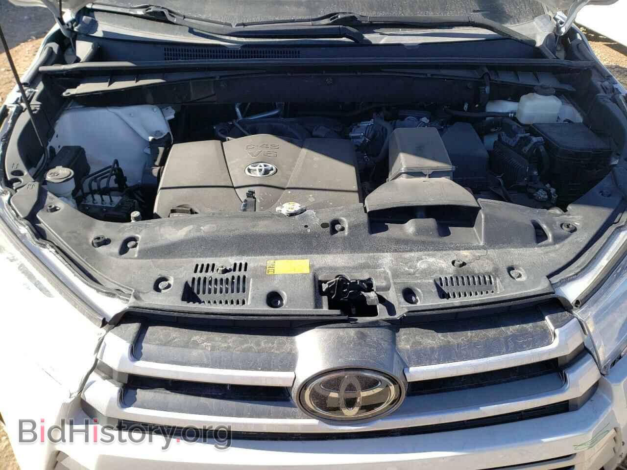 2018 TOYOTA HIGHLANDER - VIN: 5TDBZRFH2JS490696 - Фото 7
