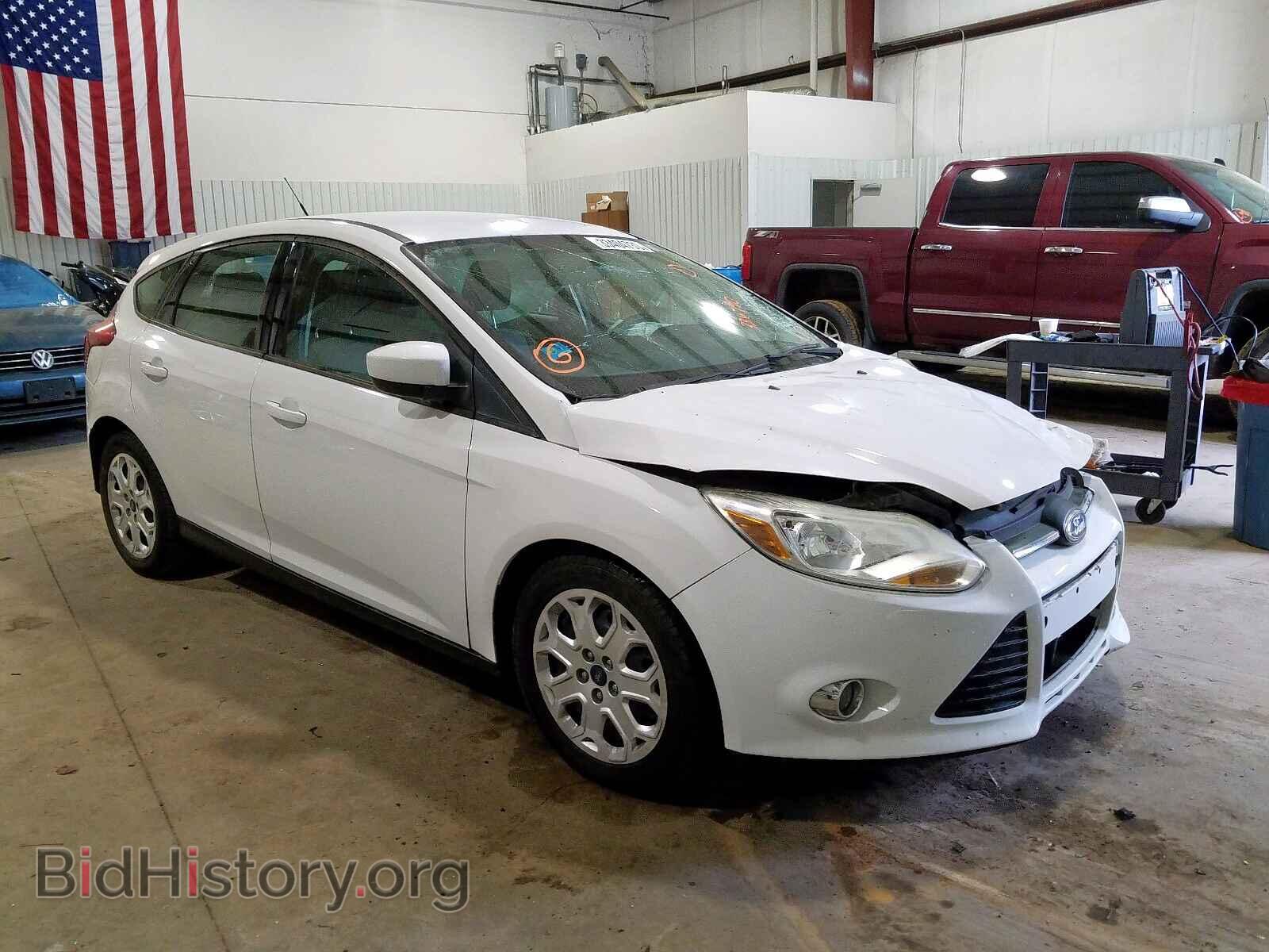 Photo 1FAHP3K22CL336790 - FORD FOCUS 2012