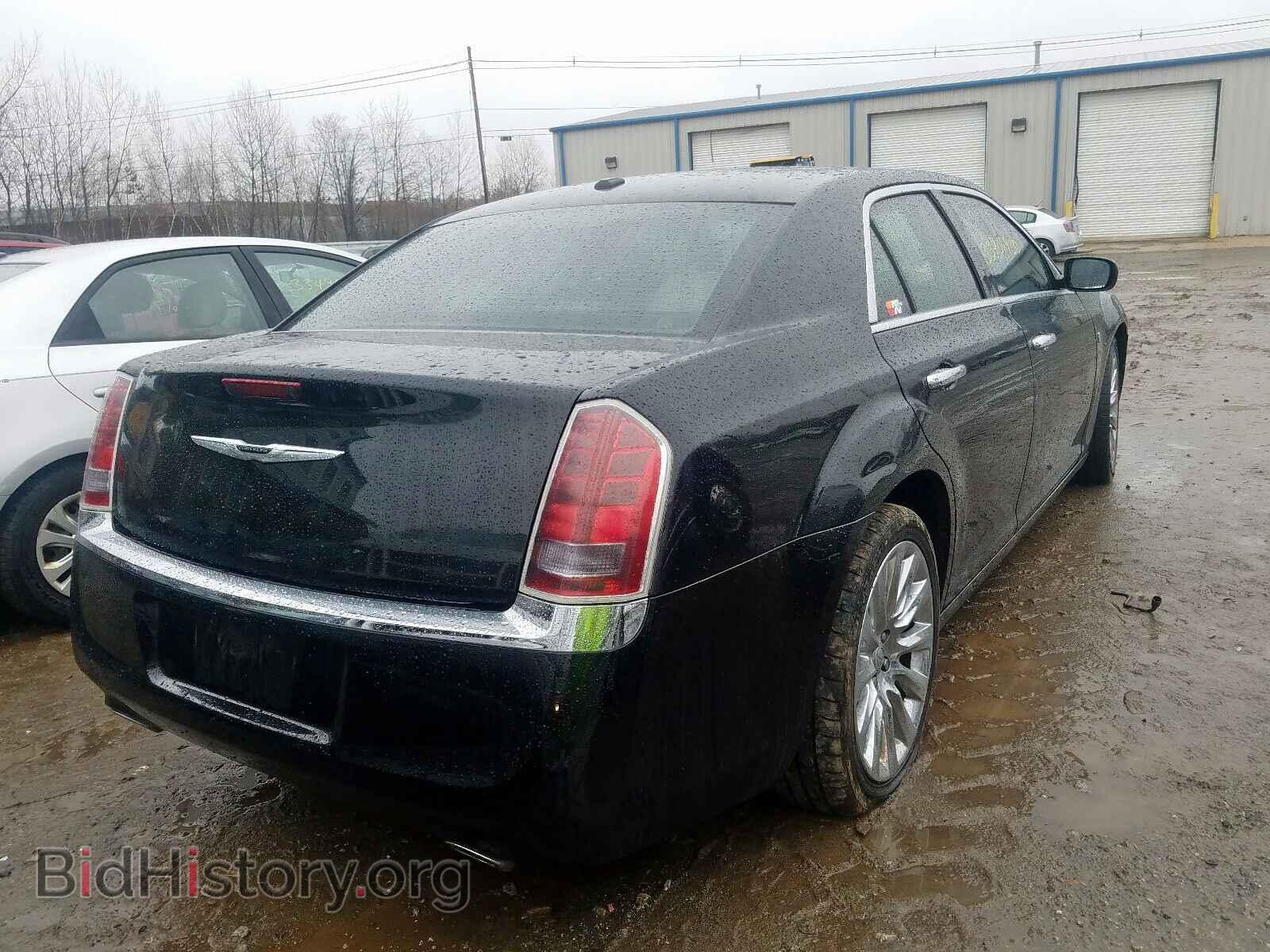 2013 CHRYSLER 300 - VIN: 2C3CCAAG6DH697900 - Фото 4