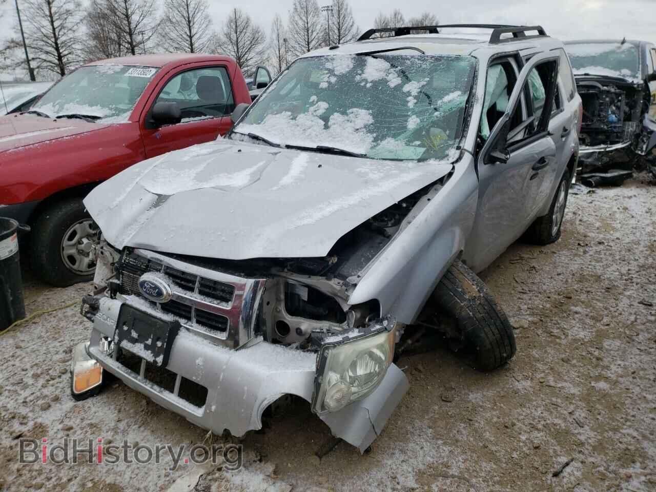 2011 FORD ESCAPE - VIN: 1FMCU9DG5BKA04237 - Фото 2
