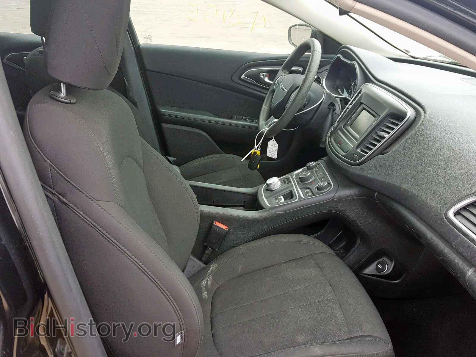 2016 CHRYSLER 200 - VIN: 1C3CCCAB3GN132693 - Photo 5